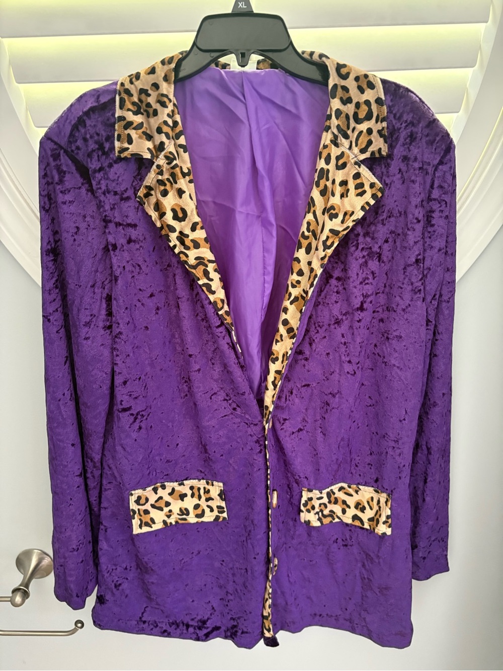 Spirit Halloween men’s Purple velvet Economy Pimp Costume jacket plus size